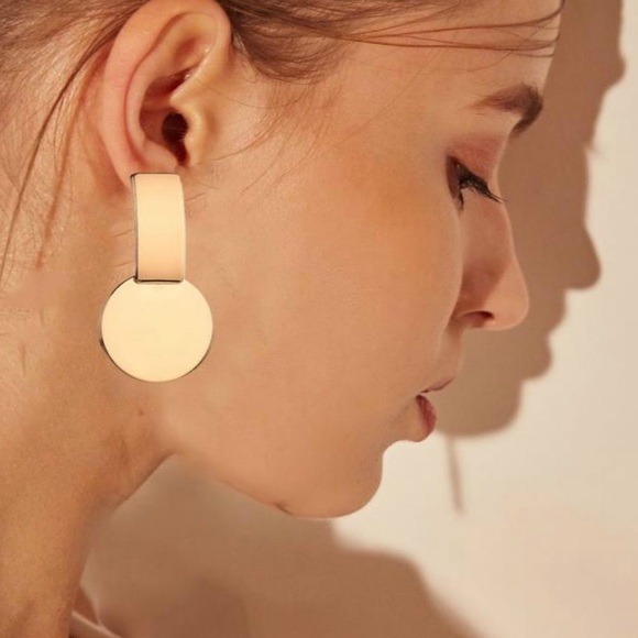 Gold Geo Rectangle Circle Earrings - Picture 3 of 13